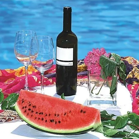Assa Maris Hotel